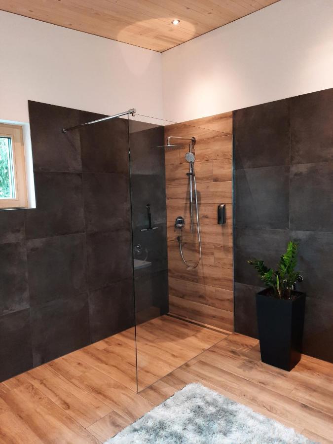 Alpha Apartment Schroecken Luaran gambar